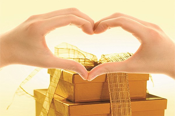 hop-qua-tang-cao-cap