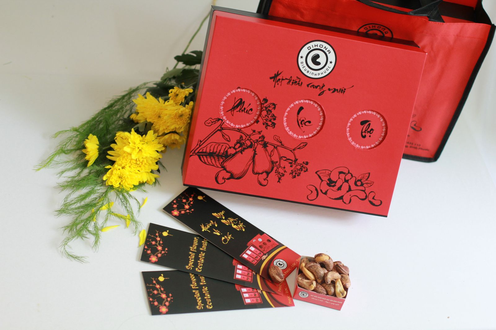 mua-hat-dieu-o-dau-ngon-tphcm