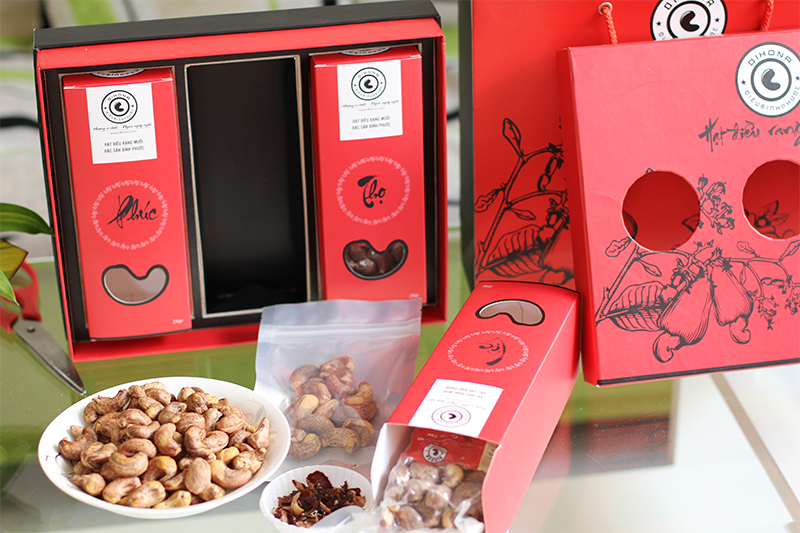 Hộp quà tết cao cấp Hộp quà tết cao cấp